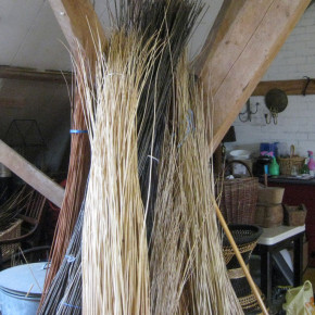 Preparation for the fine willow skeinwork